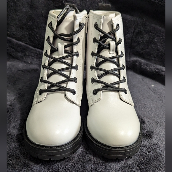 MADDEN GIRL Kurrt Combat Boots Crocodile White - Picture 11 of 14